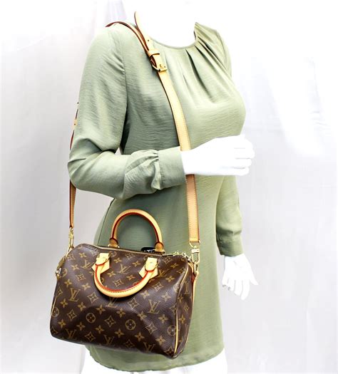 louis vuitton speedy bandouliere 25 monogram vs damier|lv speedy 30 with strap.